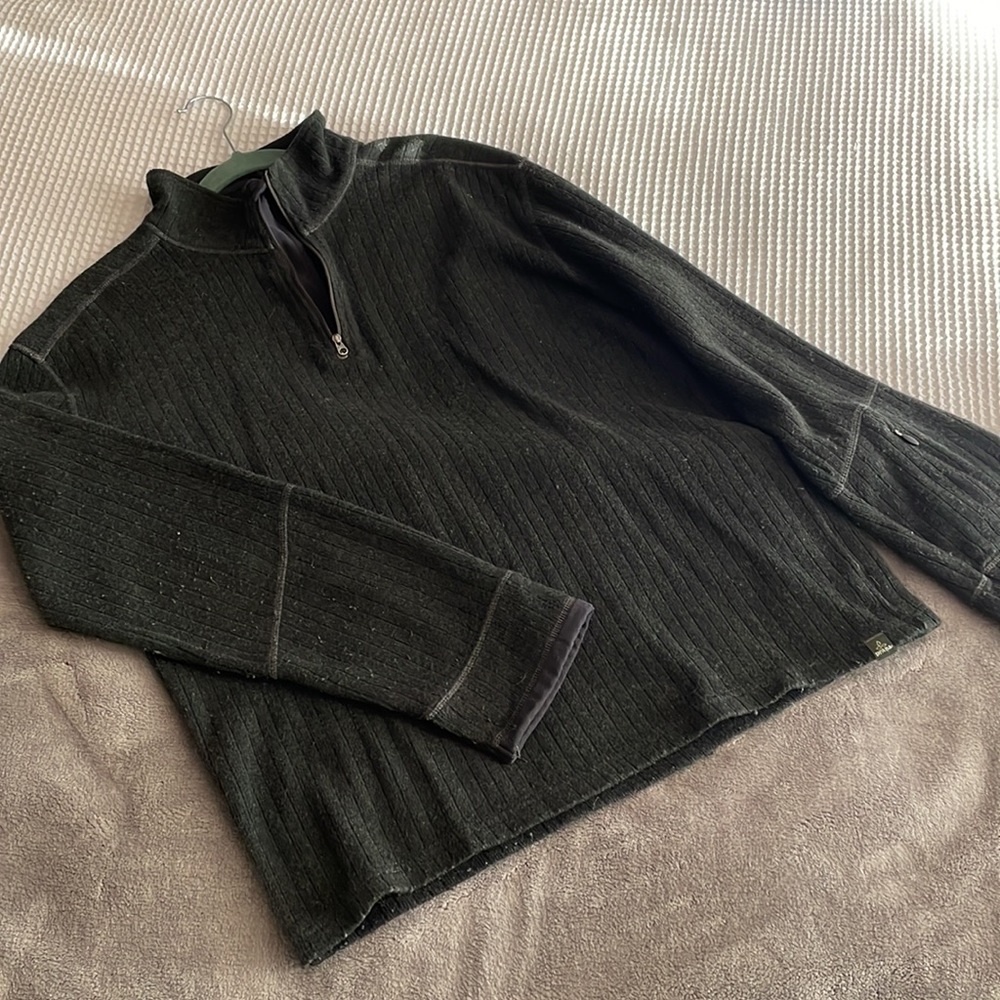 Prana quarter zip up -Size XL